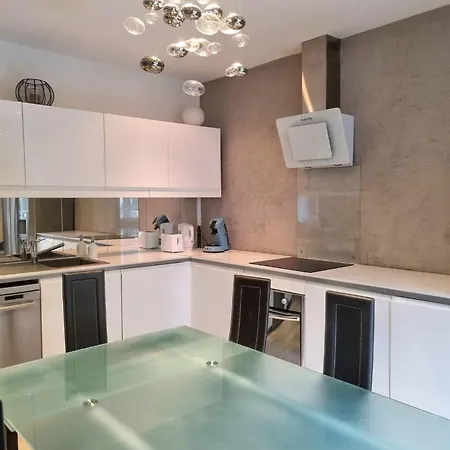 1 Avenue Maurice Blondel - T4 Centre-ville * Aix-en-Provence